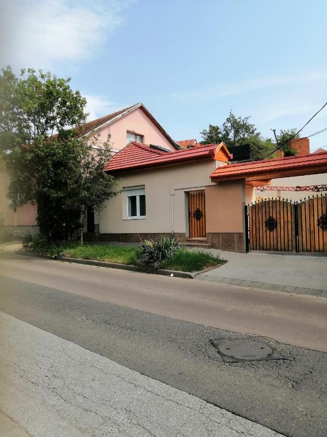 Varfal Apartman II إغير المظهر الخارجي الصورة
